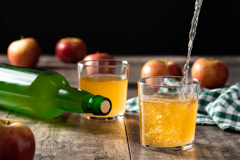 کاربرد اسانس سیب در صنایع نوشیدنی